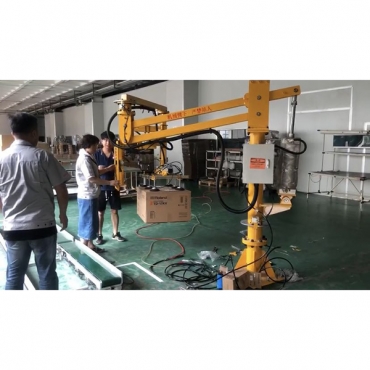 纸箱码垛吸盘吸取堆垛  